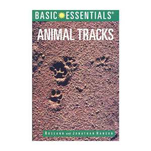 Basic Essentials Animal Tracks (Basic Essentials Series)